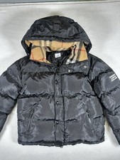 Giubbotto piumino nero