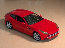 Modellino auto 1:18 Ferrari FF