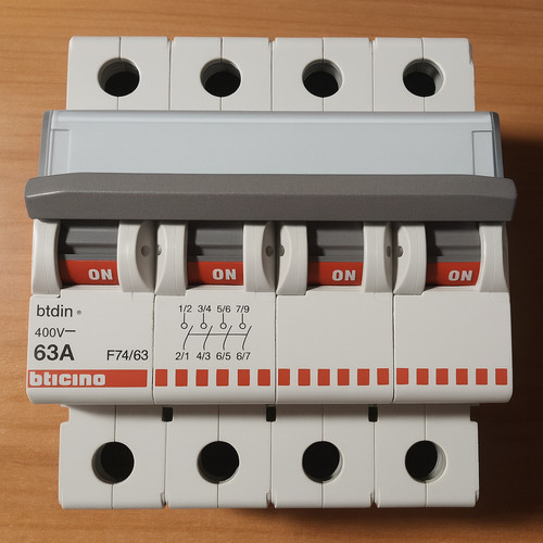 Interruttore bticino f74 - interruttore,