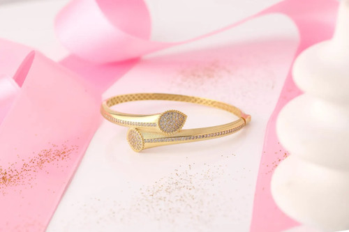 Bracciale goccia oro - in,