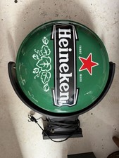 FANTASTICA INSEGNA PUB