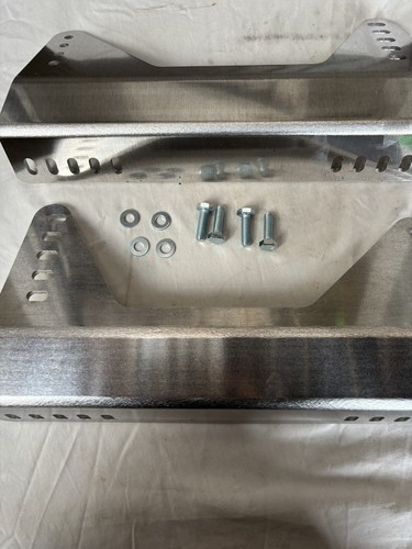 Staffe montaggio sedile - staffe,