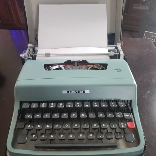 1965 olivetti lettera vtg - 1965,