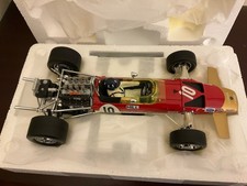 1/18 Exoto 1968 foglia oro