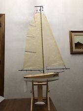 Footy , Barca a Vela Radio Comandata