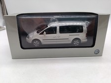 Volkswagen Caddy Maxi Life white vw 1/43 Minichamps §§