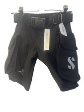 Pantaloncini cargo ibridi