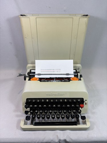 Macchina scrivere olivetti - da,