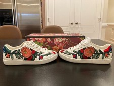 Women's Gucci Ace Leather
