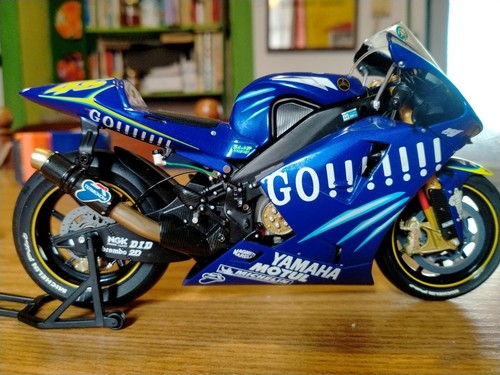 Minichamps valentino rossi - minichamps,
