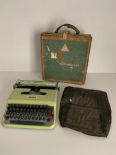 Macchina scrivere OLIVETTI