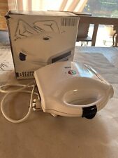 Tostapane a piastre triangolari Bifinett SM2000 MAI USATO