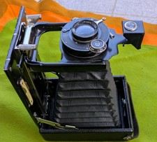 VECCHIA MACCHINA FOTOGRAFICA A SOFFIETTO 