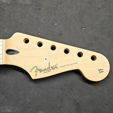 Fender Deluxe Player Maple