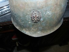 Elmetto italiano con fregio spagnolo (guerra civile Spagna)