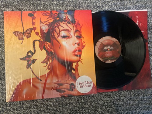 Kali uchis red moon in - uchis, lp