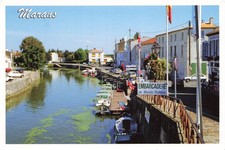 17 MARANS LES QUAIS