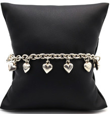 Bracciale con charms cuori in