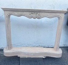 Camino in marmo del '700