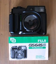 Vendo X  pezzi di ricambio - Fotocamera Fuji GS645 SProfessional + Manuale