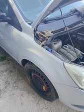 Parafango Anteriore Dx Grigio Chiaro X Ford Focus Modello 2010