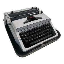 Macchina da Scrivere Prasident