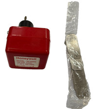 Honeywell WFS6000 Paddle Flow Switch collegamento 1" NPT con palette multitaglia