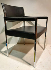 Sedia con braccioli scrivania