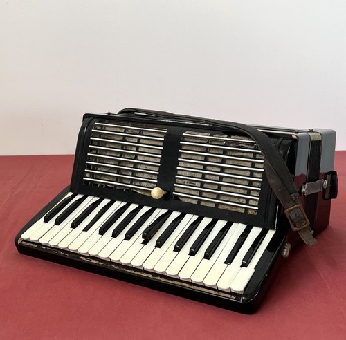 Paolo soprani fisarmonica - -,