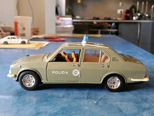 Alfa romeo alfetta polizia - alfetta,