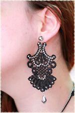 Orecchini pizzo macrame neri