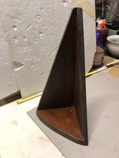 Portavaso o soprammobili da parete in legno