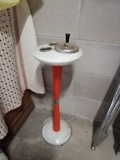 Portacenere a piantana anni