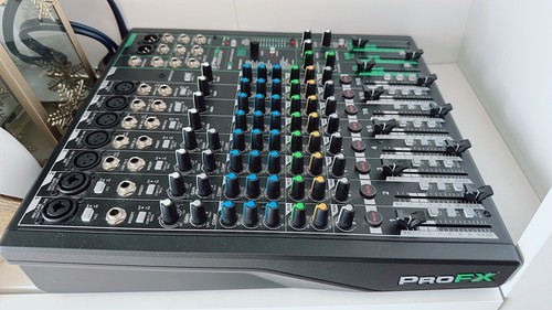 Mixer analogico professionale