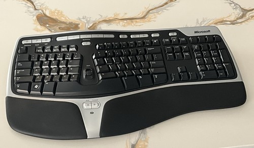 Tastiera ergonomica wireless
