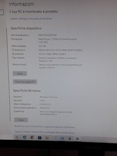 un pc fisso completo di