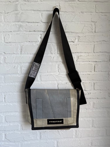 Freitag f41 beige gray