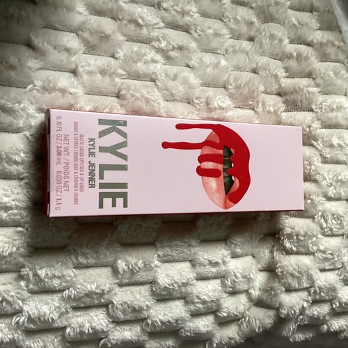 Kylie cosmetics lip kit - kit, 402