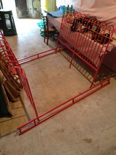 struttura letto in ferro battuto anni 70