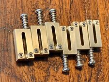 Selle per chitarra offset