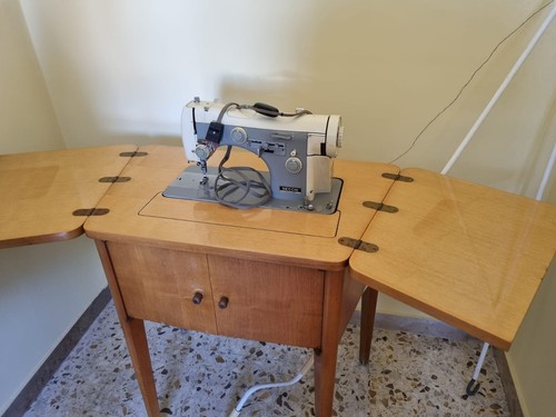 Macchina cucire vintage - da,