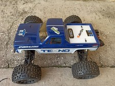 Automodello Monster truck 1/8