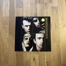 The unforgettable fire - u2,
