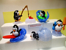 KINDER SORPRESA PINGUINI MAXI GRANSORPRESA 2023-2024  A SCELTA