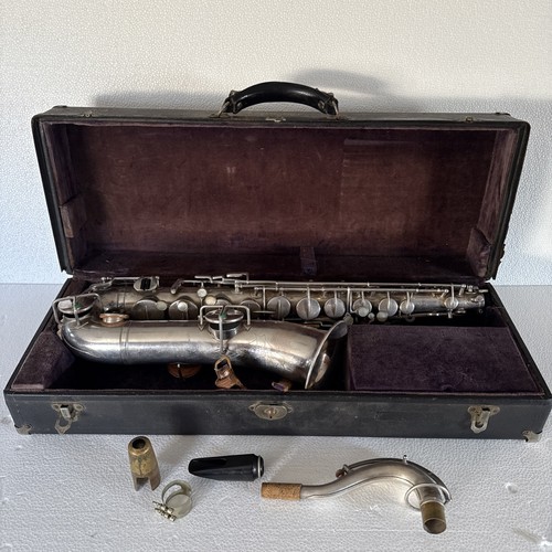 Antico sassofono basso 1919 - basso,