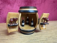 Vintage ornament opening