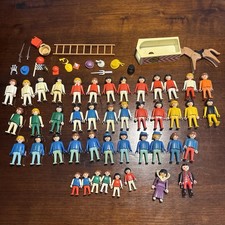 Lotto 36 Personaggi Playmobil  geobra 1974 + 4 pz anno 1981  + 1 cavallo +2 pers