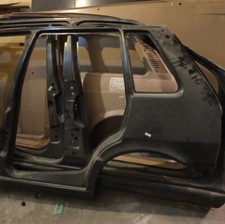  Fiat Uno 5 Porte Fiancata Sinistra con Sottoporta  e Vani Porta Nuova Originale