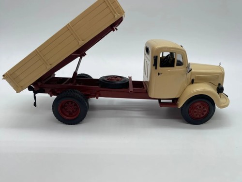 Minichamps mercedes benz - minichamps, 1/43