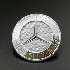 Emblema Mercedes Stella Cofano
